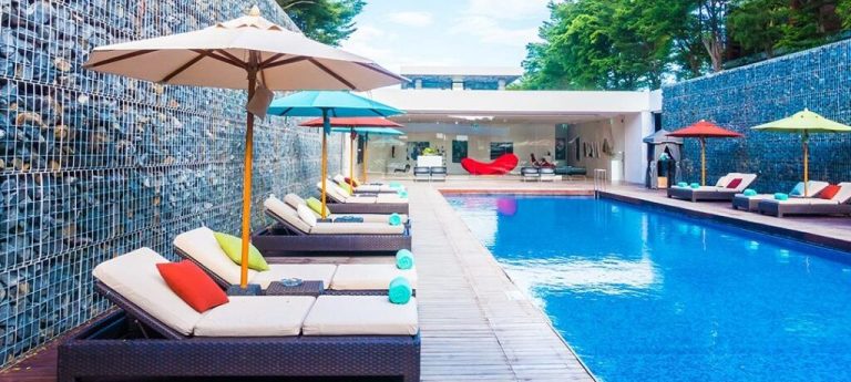 Limpeza realizada na piscina de nosso cliente