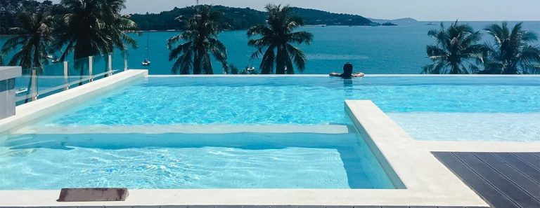 Profissional de Limpeza de Piscinas no Pontal Oceânico - RJ - RJ